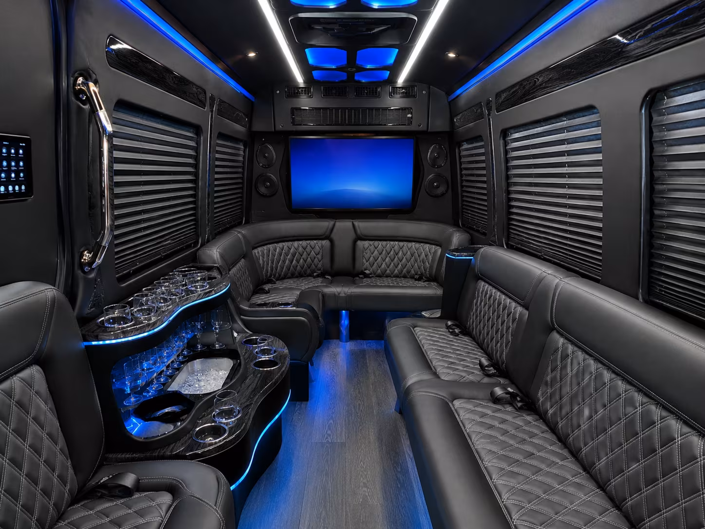 bus rentals for bands and performers traveling through eastern washington