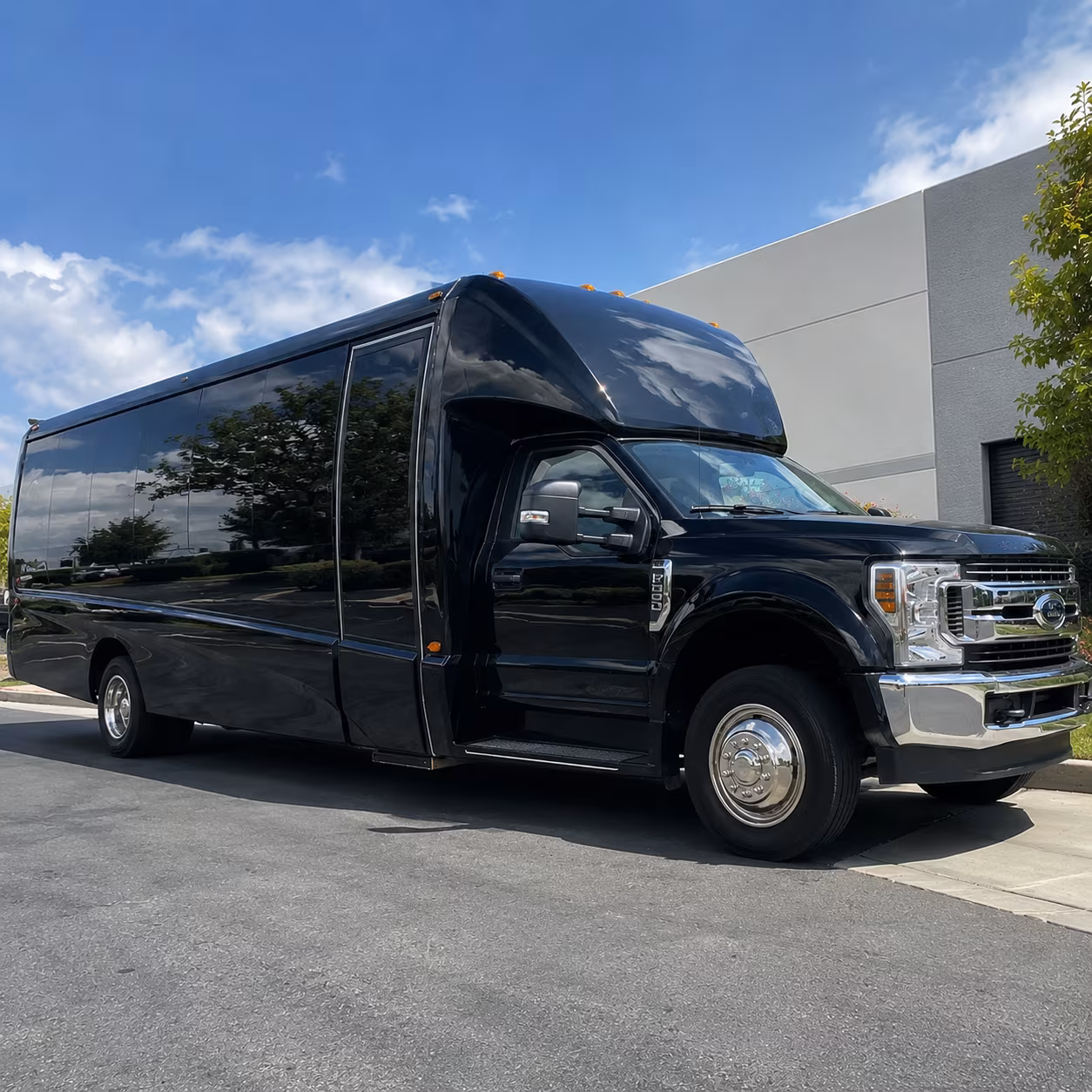 charter buses for large spokane valley prom groups