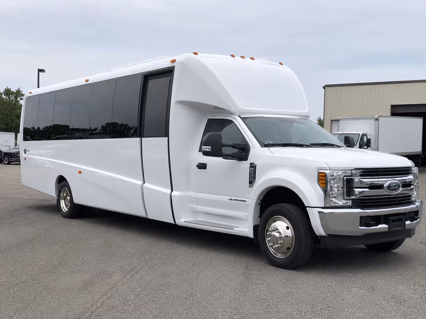 charter buses for spokane valley concerts and sporting events