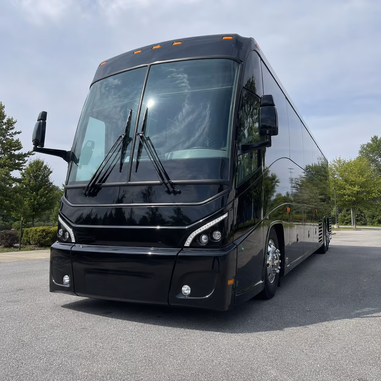 group hotel shuttle buses between geg and spokane valley hotels