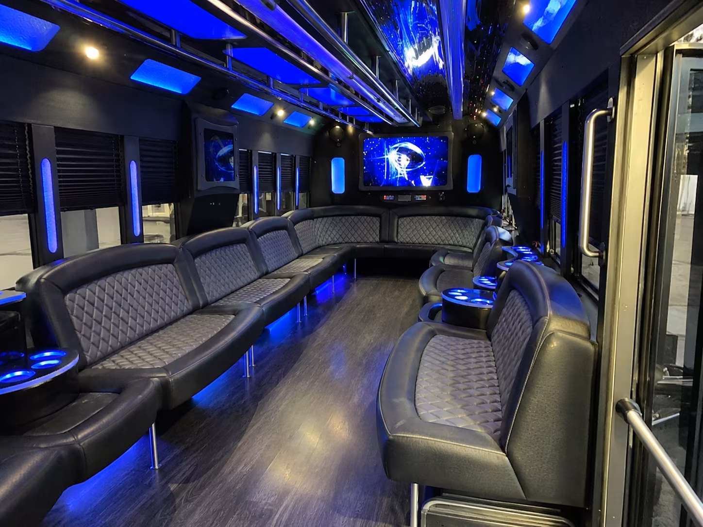spokane valley 28 passenger party bus interior